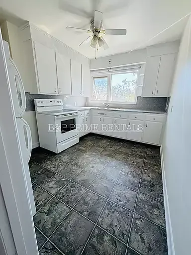 1 bed, 1.0 bath, 550 sqft, $1,150 — Photo 3