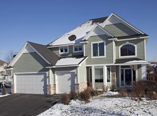 7611 Prairie Flower Blvd, Chanhassen, MN 55317