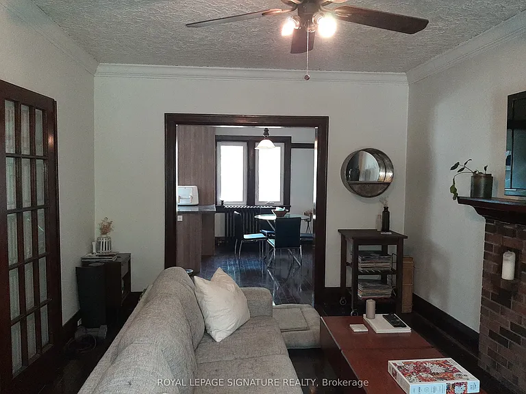 180 Dufferin St #UPPER — Photo 6