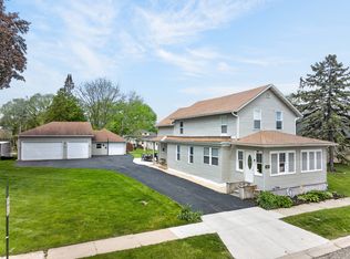 162 Park St, Hampshire, IL 60140
