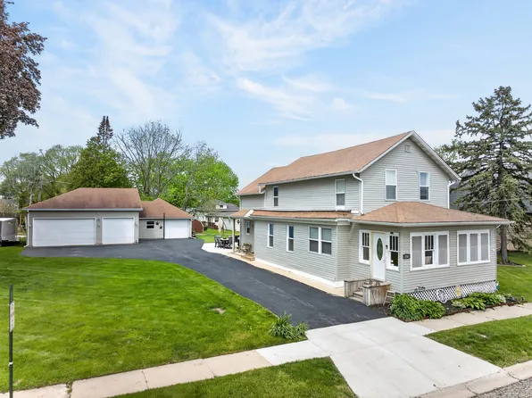 162 Park St, Hampshire, IL 60140
