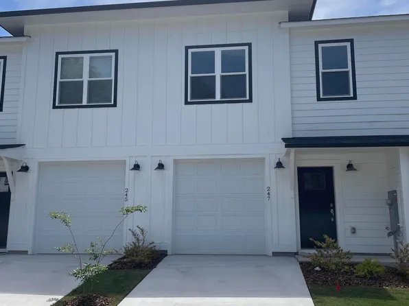 247 Townhome Lane #247, Southern Pines, NC 28387