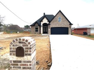 6378 Verde St, Groves, TX 77619