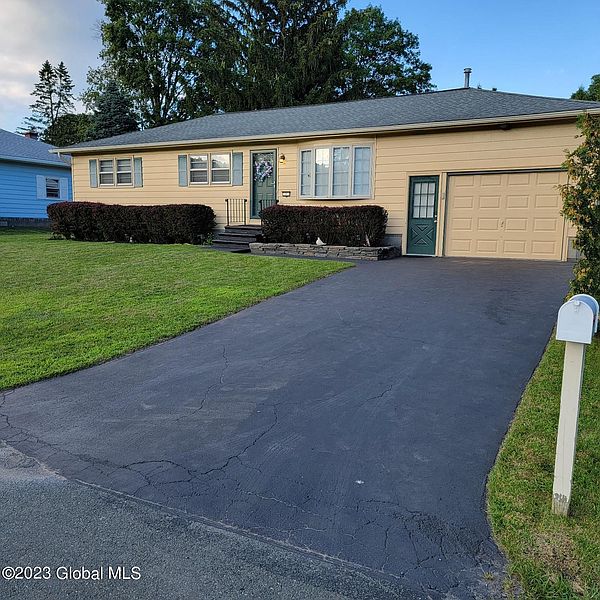 2nd image of 7 Patricia Drive