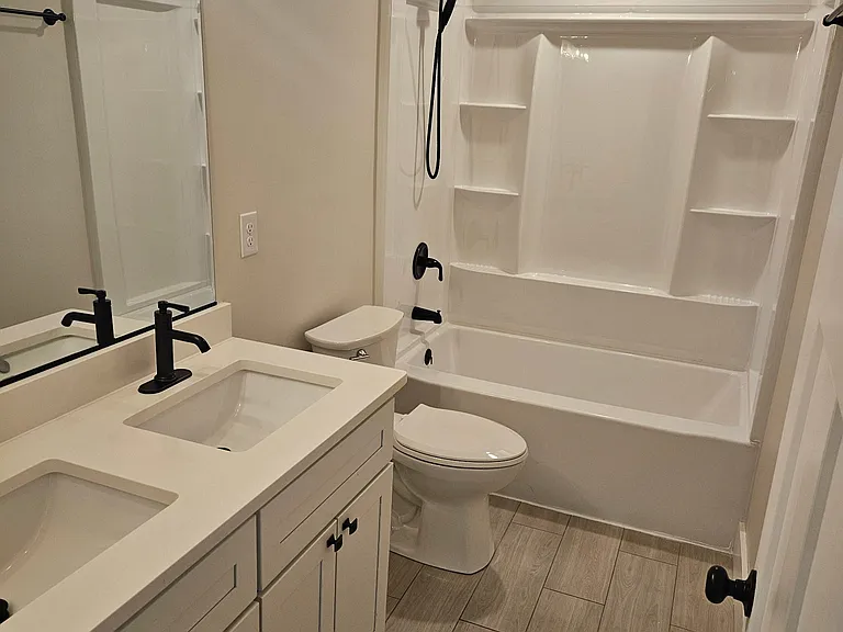 2040 Sandy Ford Rd — Photo 8