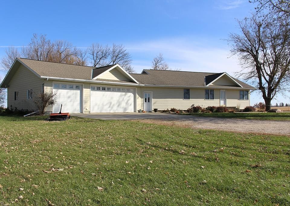 1st image of 29619 Hesselroth Ave