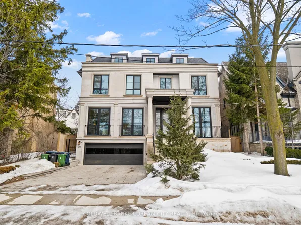 101 Dunloe Rd, Toronto, ON M5P 2T7