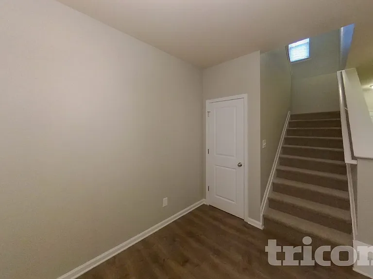 3272 Lowland Dr — Photo 5