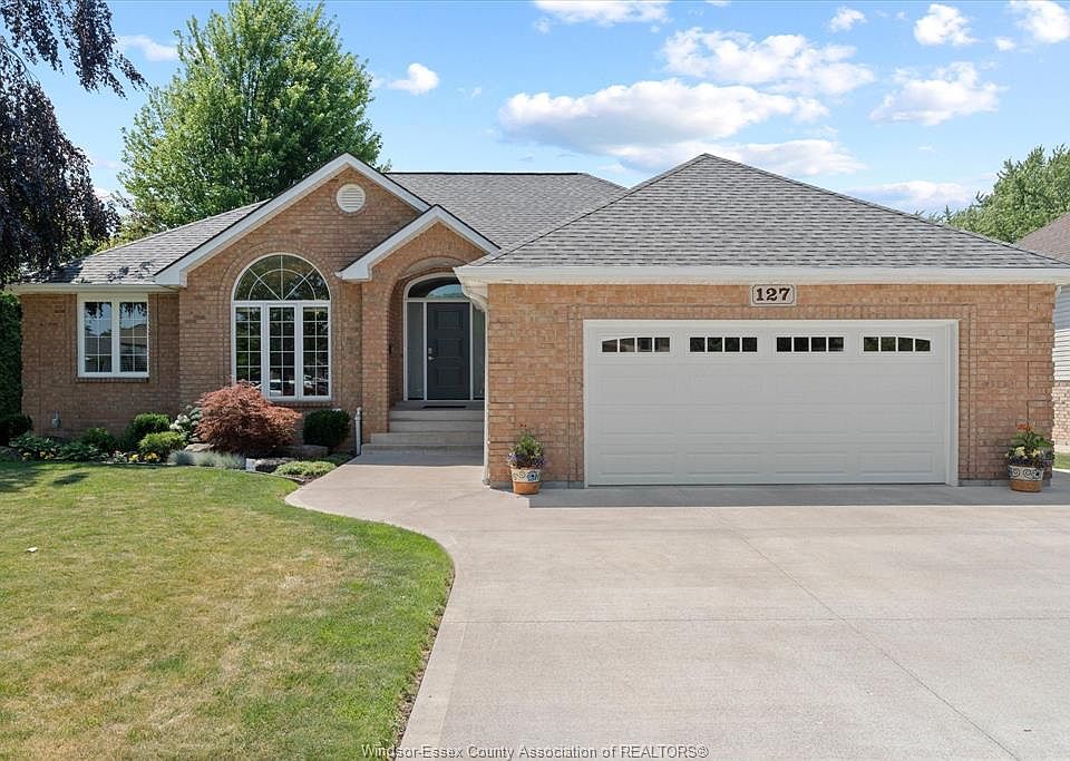 1st image of 127 Wintermute Ave