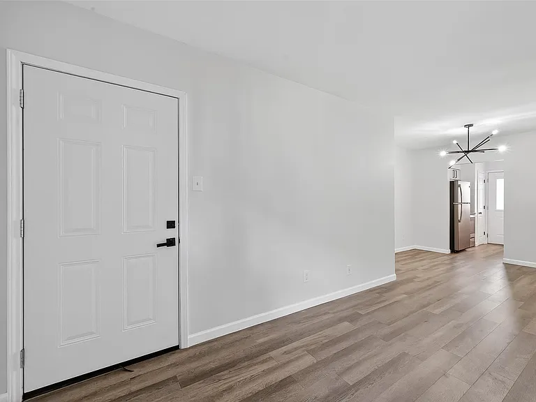 1811 Stoney Brook Dr #91 — Photo 4