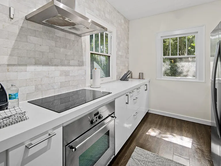 743 NW 9th Ave #2 — Photo 5