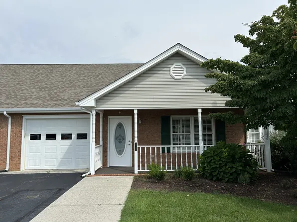 232 Wheatland Ct, Christiansburg, VA 24073