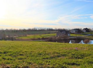 127 Ridgeview Ln, Georgetown, KY 40324