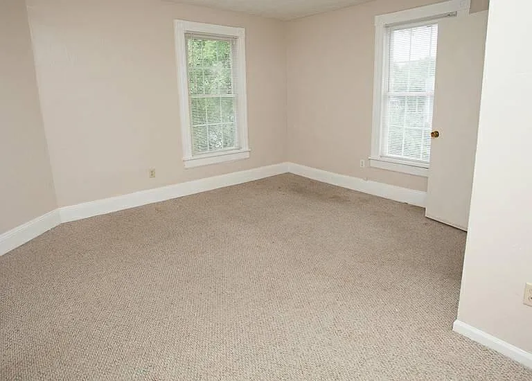 350 Collicello St — Photo 7