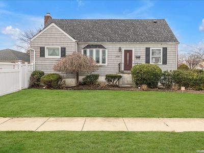 3080 Messick Ave, Oceanside, NY, 11572