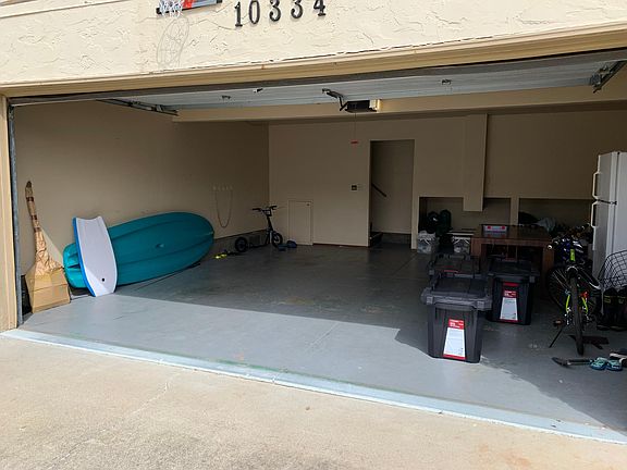2nd image of 10334 Alpine Dr APT A