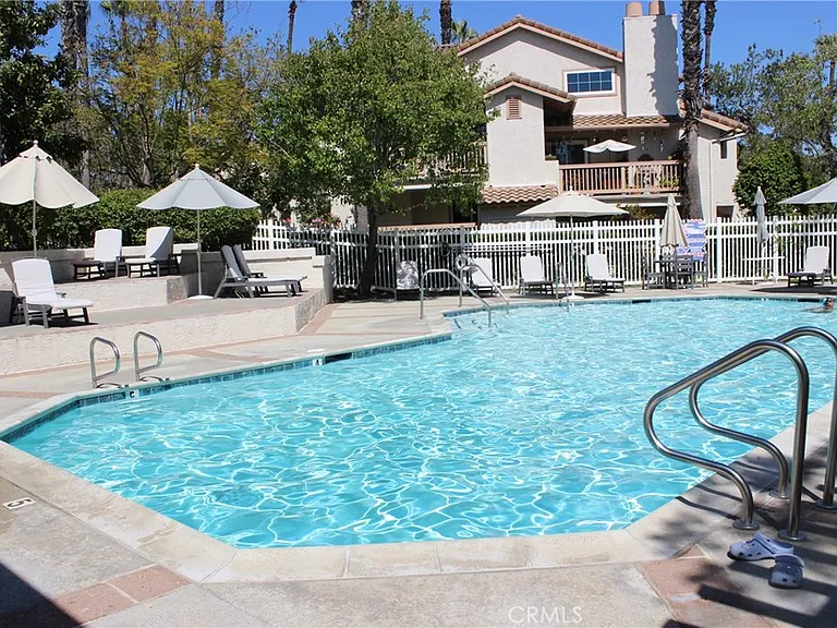 24341 Conejo #1 — Photo 30