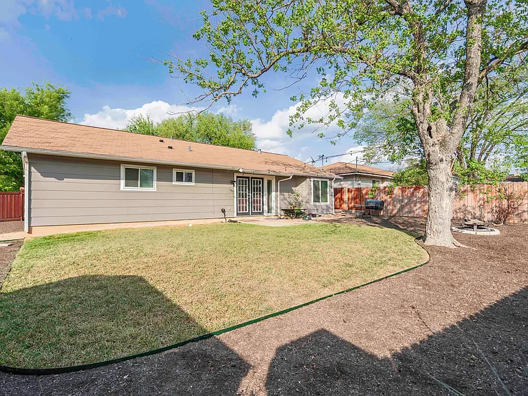 5101 Wayborne Hill Dr — Photo 3