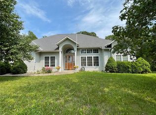 19021 Hall Rd, Kearney, MO 64060