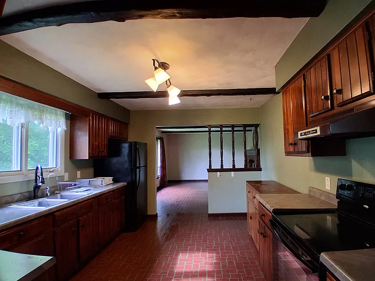 503 Mound St — Photo 13