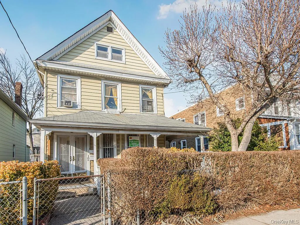 139-37 87th Road photo 1