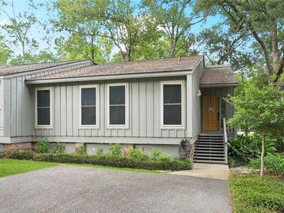 640 Tete Lours Dr APT 11, Mandeville, LA, 70471