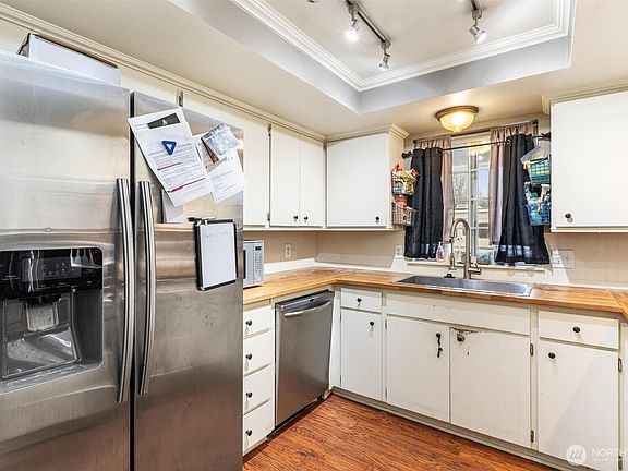 5th image of 510 Brown Street SE