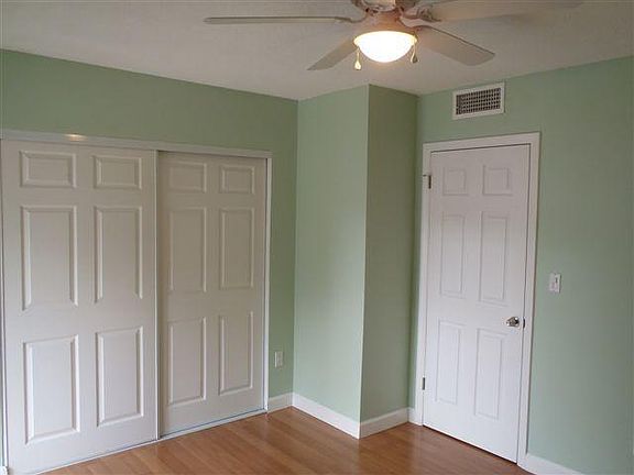 3rd image of 10776 N Kendall Dr APT F10