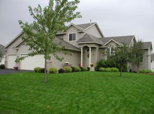 1664 Coney Ln, Waconia, MN 55387