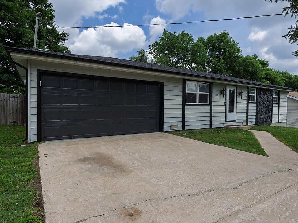 1st image of 2623 E Cragmont Street
