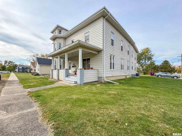 734 Locust St, Minonk, IL 61760