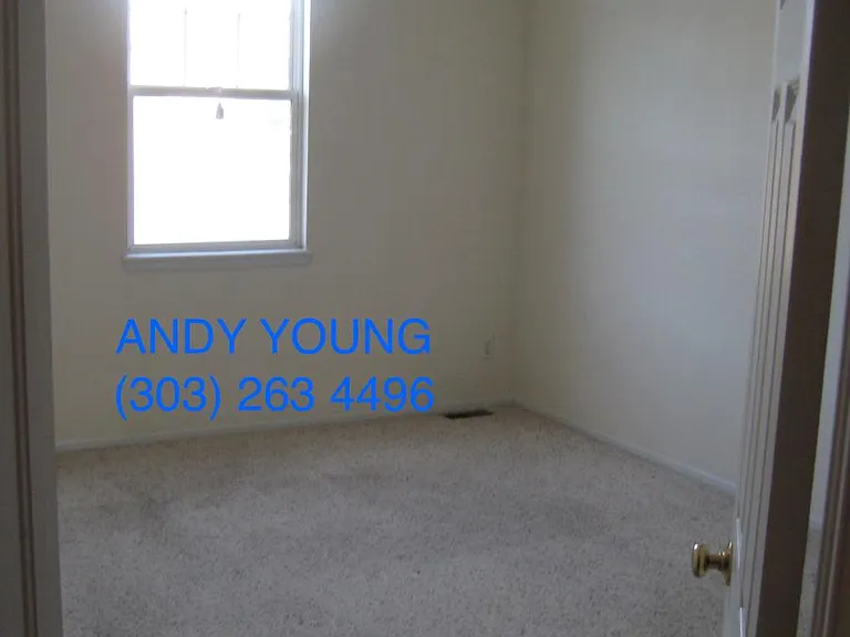 10185 Green Ct #B — Photo 8