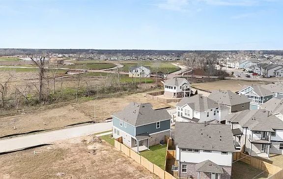 4th image of 1418 Shaded Rock Dr
