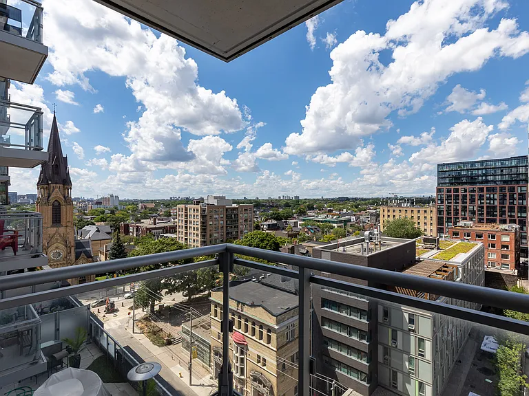 525 Adelaide St W #1111 — Photo 16