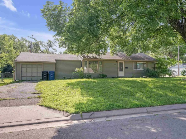 1600 Cron St, Augusta, KS 67010