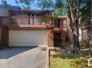 1088 Village Rd, Stone Mountain, GA 30088