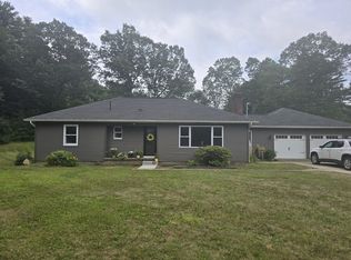 47 Flynt St, Palmer, MA 01069