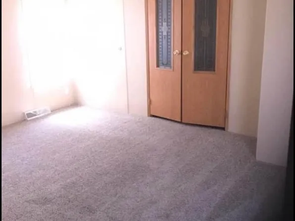 312 Rodney St, Junction City, KS 66441