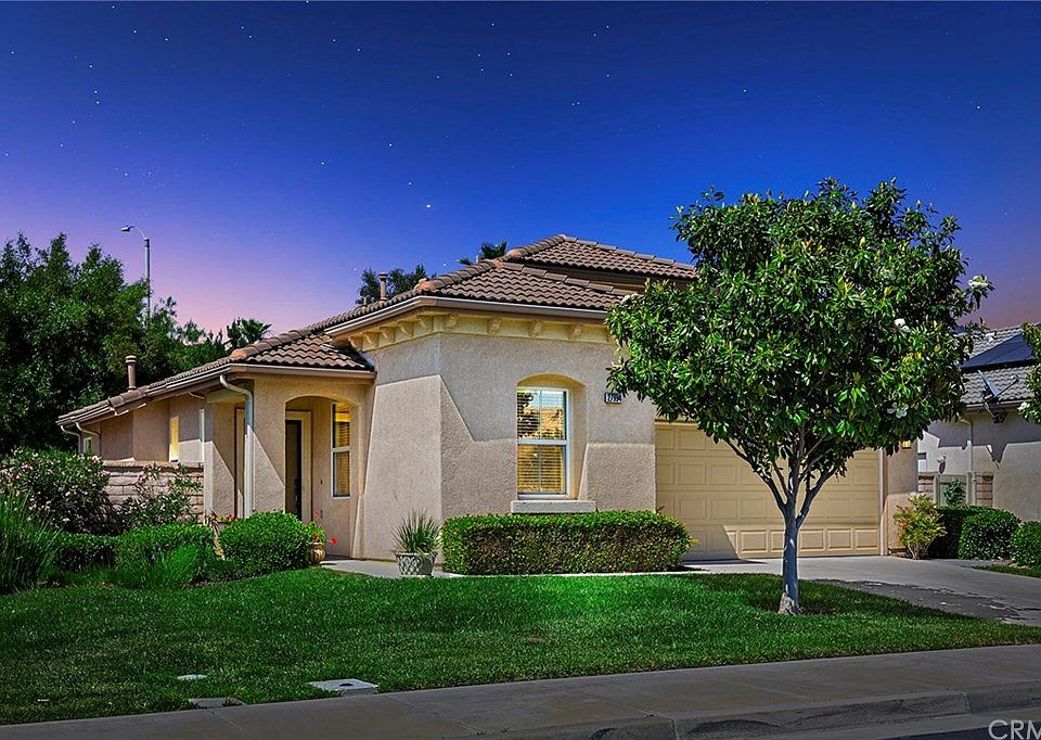 1st image of 27994 Oakhaven Ln