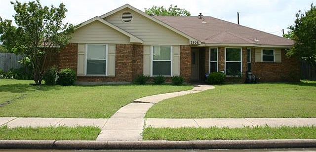 1st image of 2506 Southridge Dr