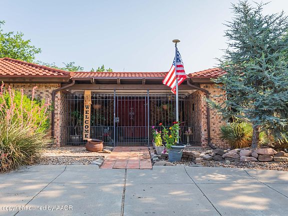 2nd image of 6504 Oakhurst Dr