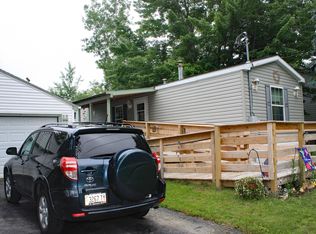 62 Shepherd Dr, Bangor, ME 04401