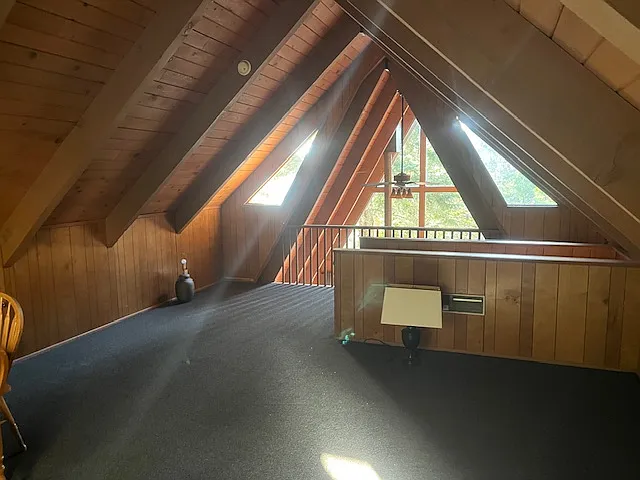 Loft upstairs