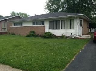 2813 Oxford Dr, Harvey, IL 60428