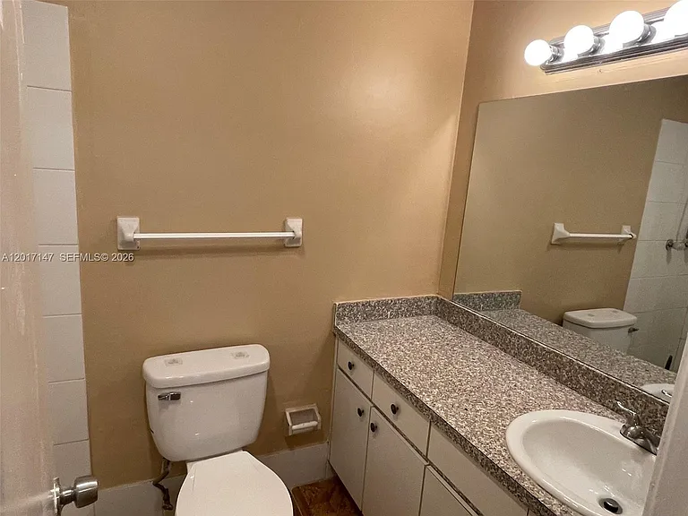 5960 NW 20th St #5960 — Photo 11