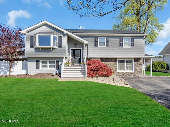 21 Larkin Avenue, Pine Beach, NJ 08741
