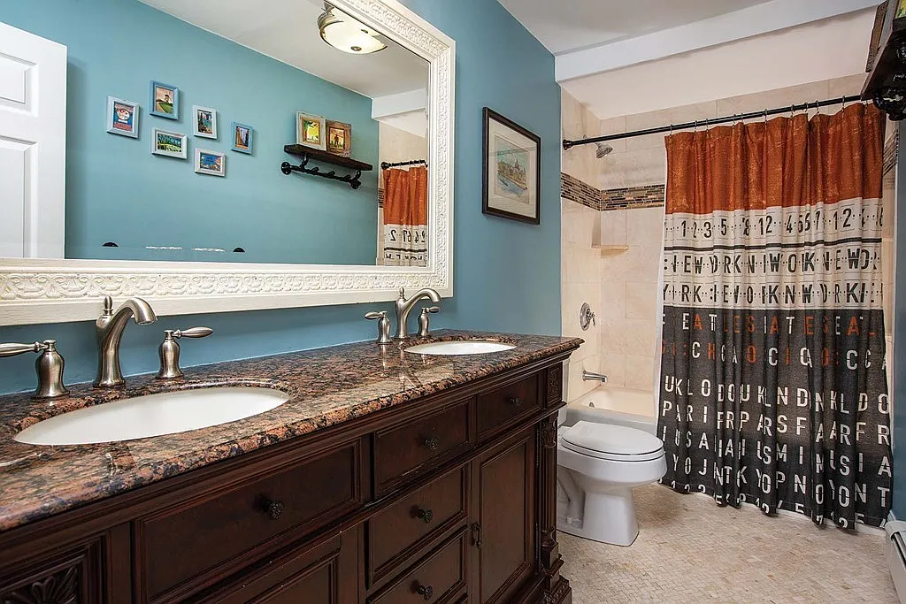 2 bed, 935 sqft, $3,295 — Photo 4