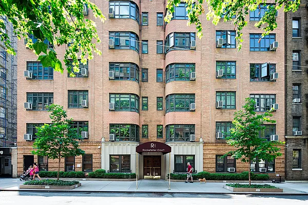 Rented by Brown Harris Stevens | media 12