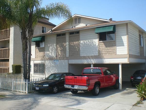1st image of 4086 Swift Ave APT 11