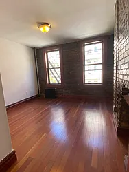 Rented by MOTION New York